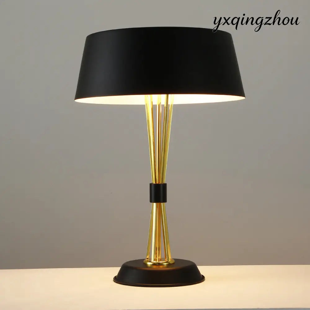 European Iron Luxury Table Lamp