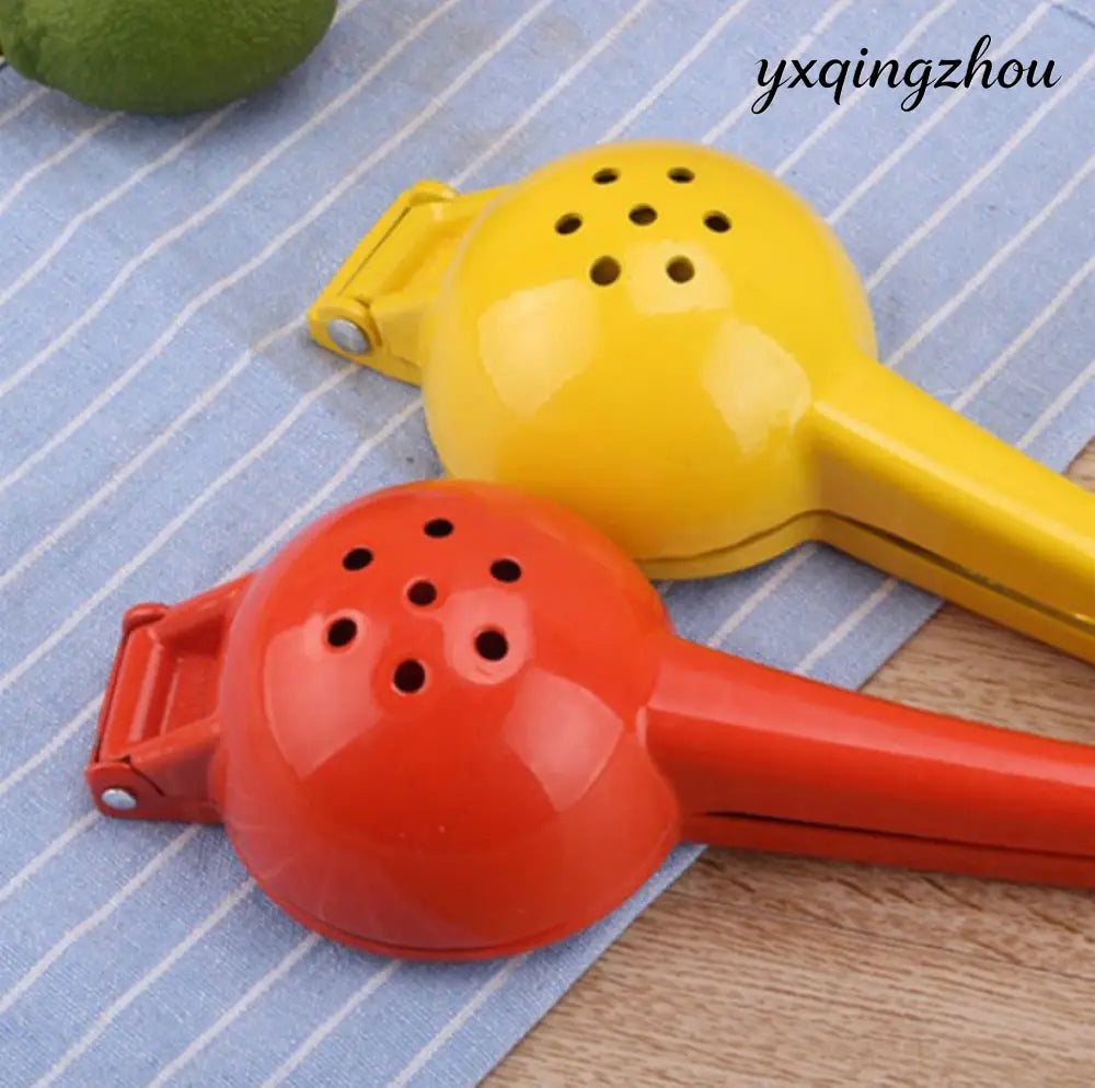 Manual Citrus Lemon Press Juicer